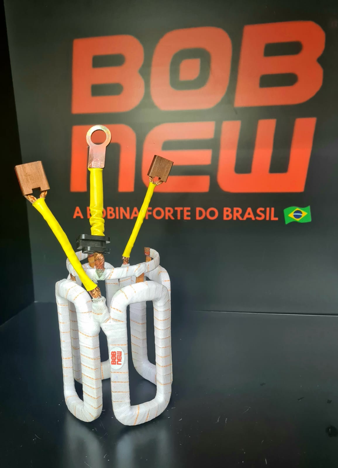 D-20 LUCAS - BOB NEW