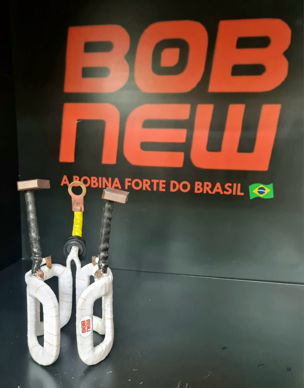 ESCAVADEIRA YUNCHAI - BOB NEW